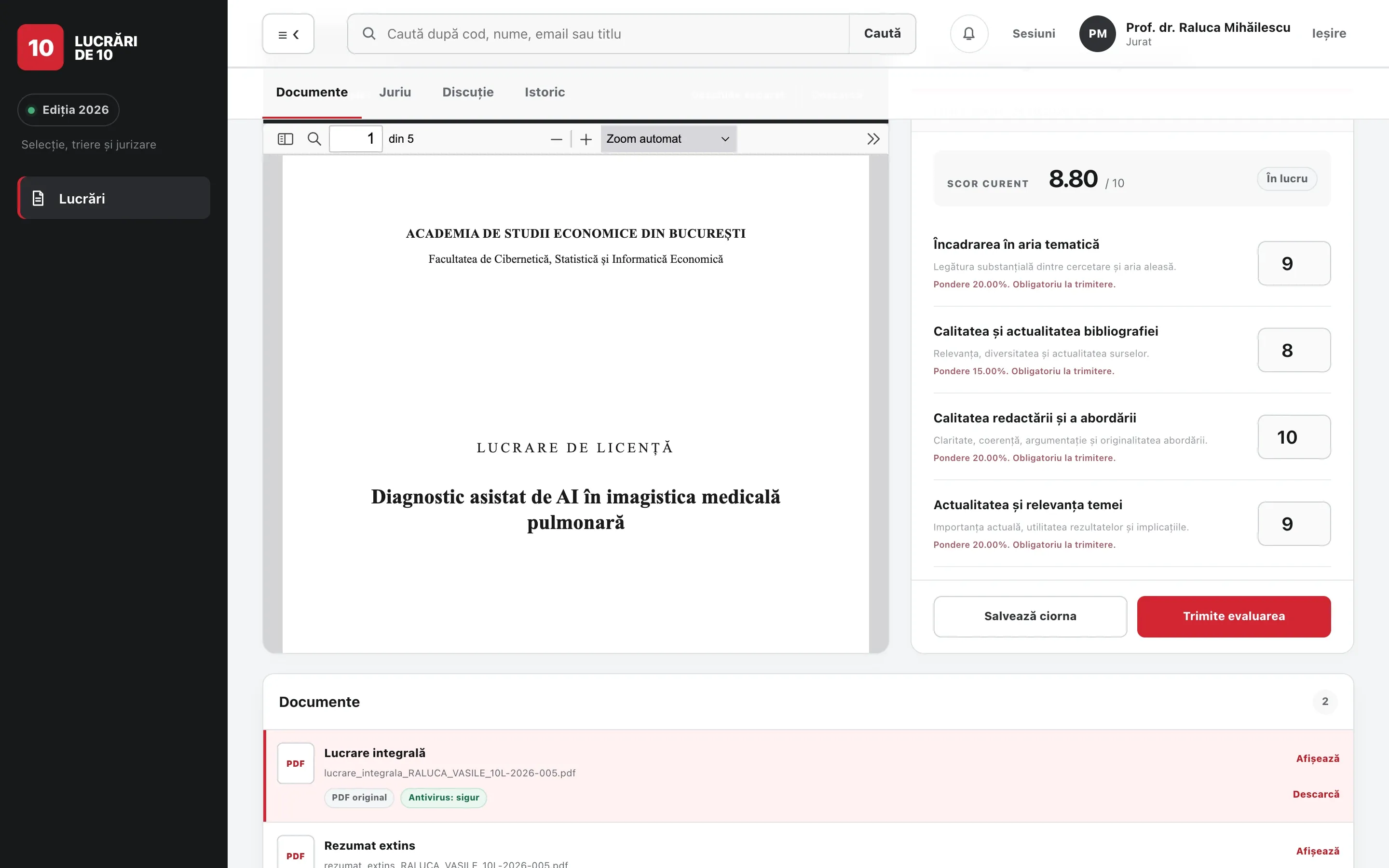 Formularul de jurizare cu criterii ponderate și scorul curent, cu date demo